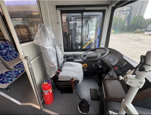 Xe buýt thành phố CNG 50+1 chỗ ngồi 10.5m