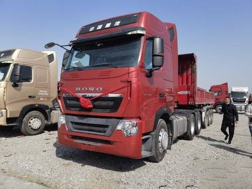 12 AMT Đầu kéo Sinotruk Howo 6x4 Tipper Truck T7H Euro 5