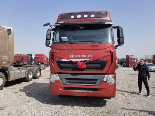 12 AMT Đầu kéo Sinotruk Howo 6x4 Tipper Truck T7H Euro 5