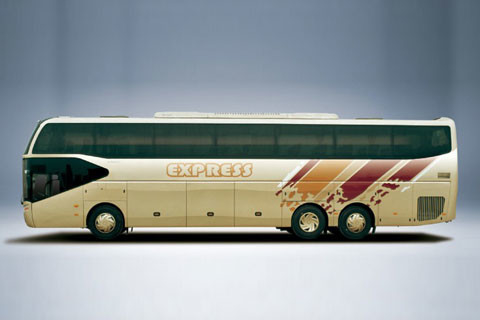 Yutong Coach 13,7m Luxury Coach Bus 375HP Tốc độ tối đa 125km / H